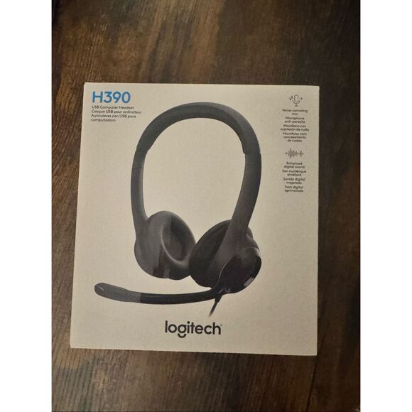 New Logitech Headset - Picture 1 of 3